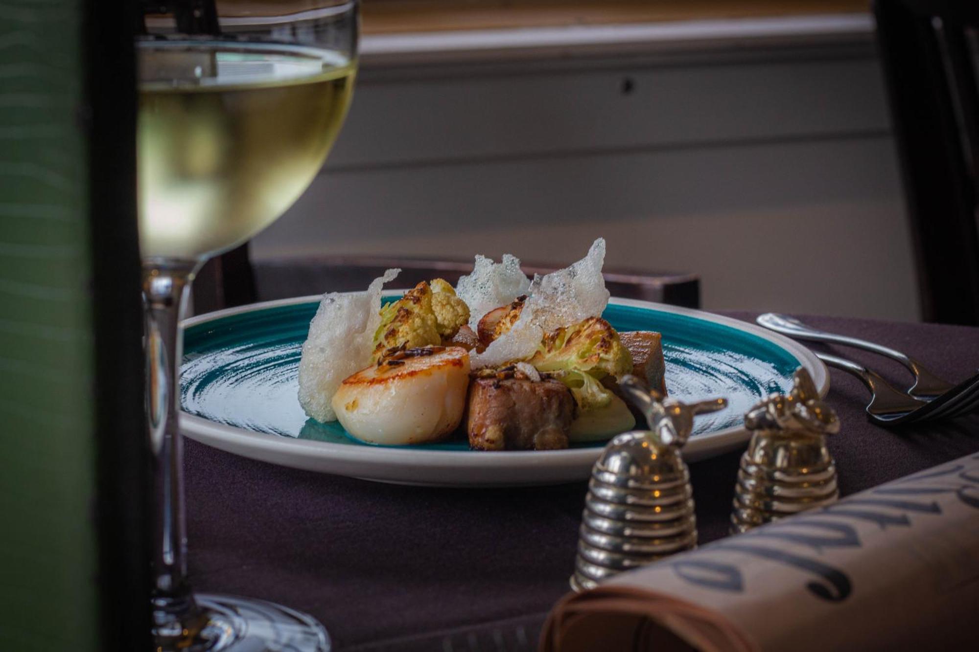 Hotel Gotham Manchester Exterior photo A plate of scallops