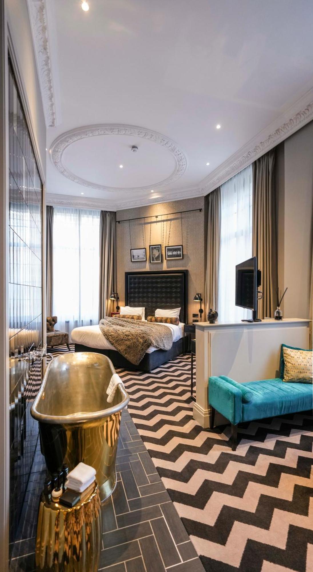 Hotel Gotham Manchester Exterior photo A suite at the hotel