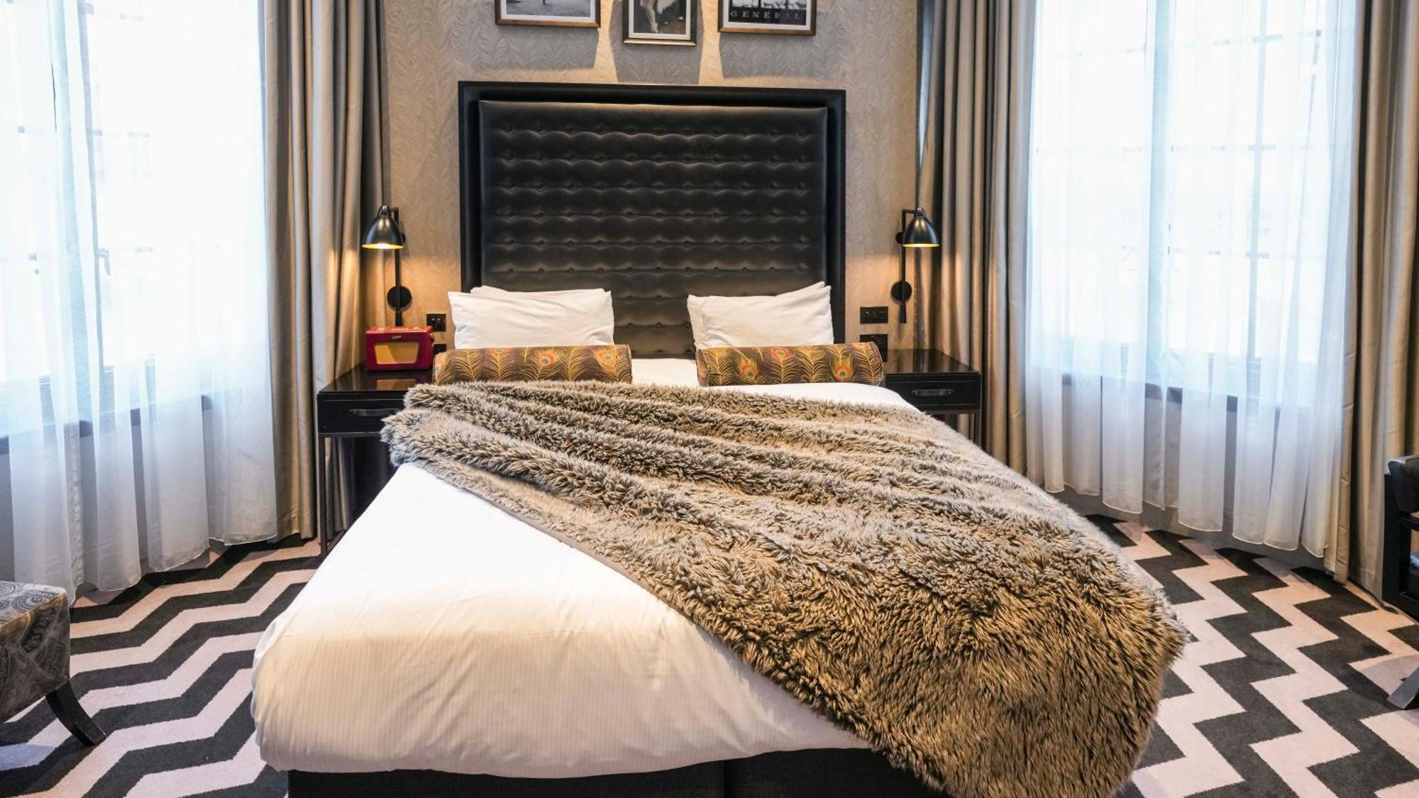 Hotel Gotham Manchester Exterior photo A bedroom at the hotel